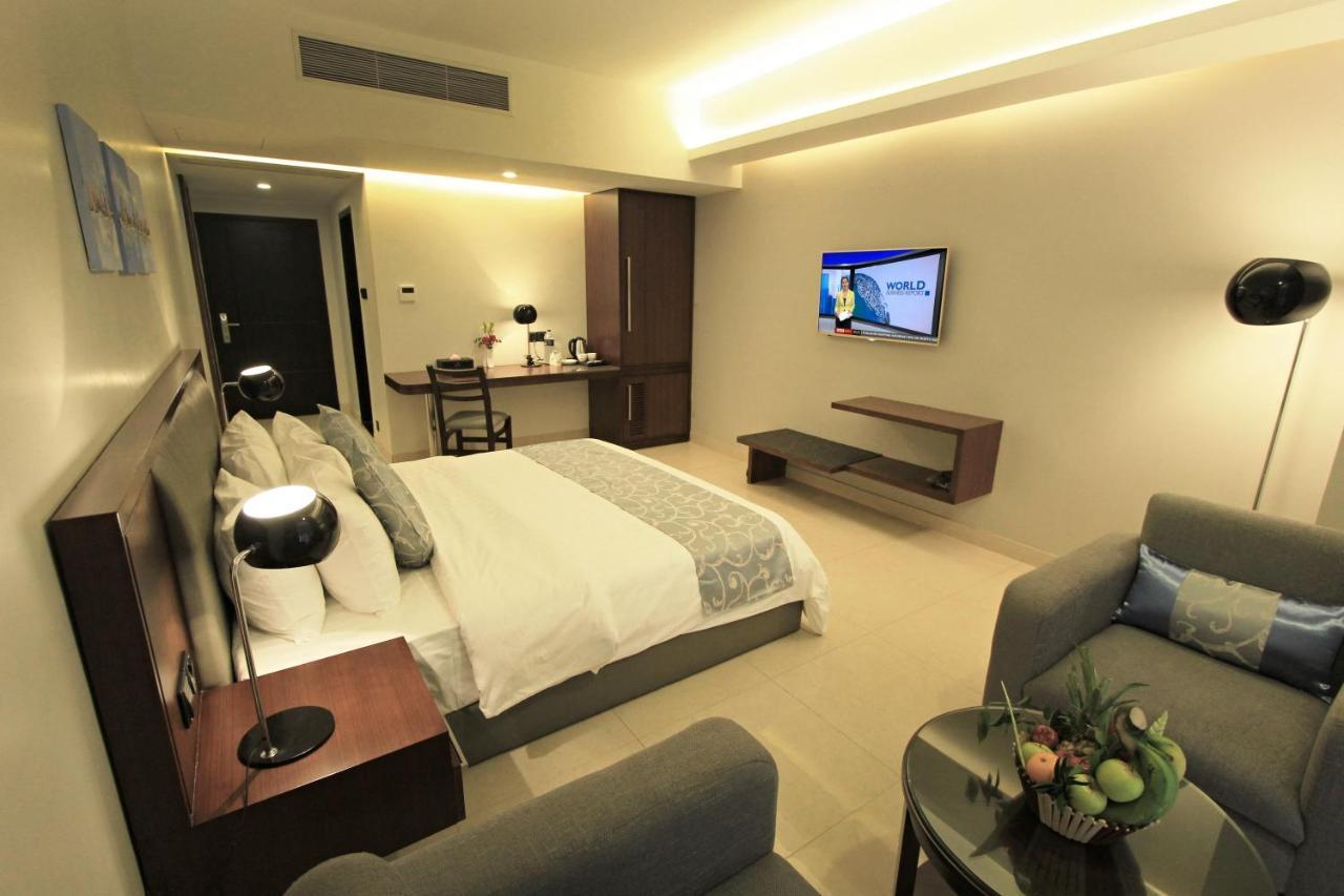 Sky City Hotel Dhaka Zewnętrze zdjęcie